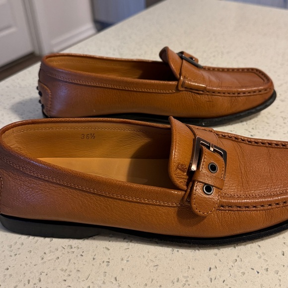 Tod’s Tan Leather Buckle Loafers Women's EU 36.5 US 6.5 Square Toe - Picture 4 of 10
